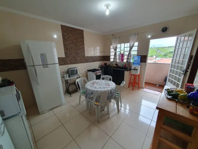 Casa com 4 quartos e área gourmet no Santa Tereza I — foto 7