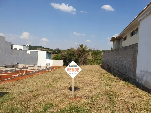 Lote plano de 291 m² no Xororó II — foto 4