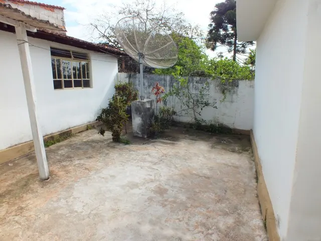 Casa reformada com 3 quartos no Centro — foto 19