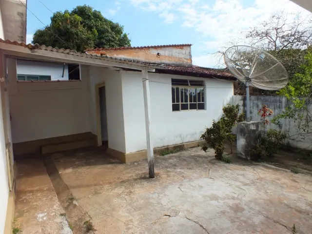 Casa reformada com 3 quartos no Centro — foto 15