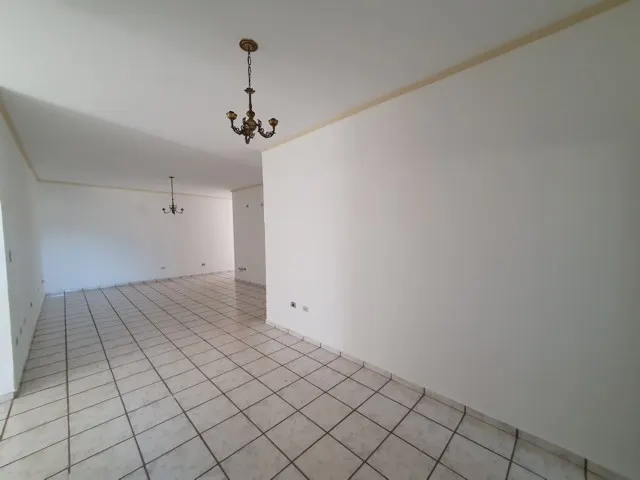 Apartamento amplo com 6 quartos na Praça Dom Ferrão — foto 5