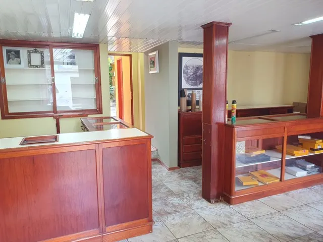 Casarão do século XVIII com cômodo comercial no Centro — foto 42