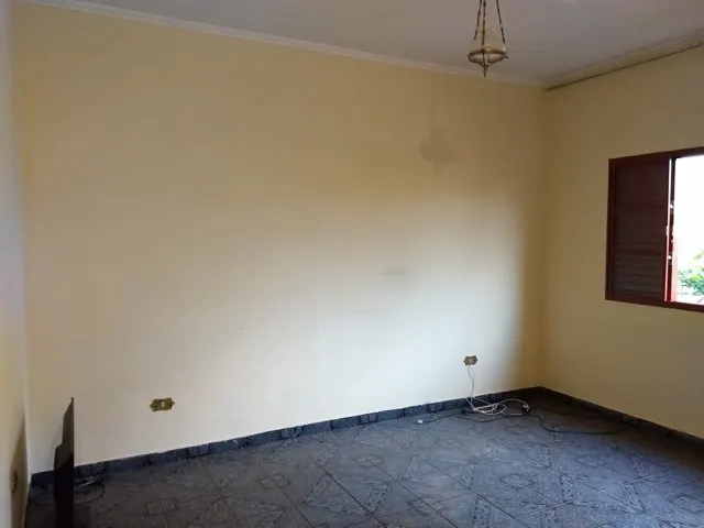 Casa com 3 quartos e salão no Xororó — foto 4