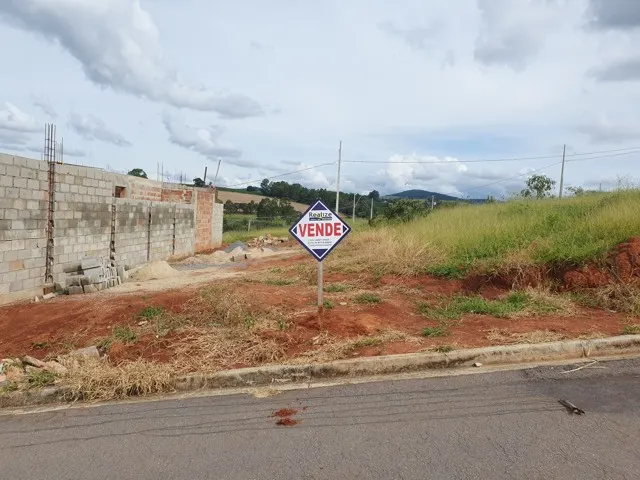 Lote de 240 m² na avenida do Chácara do Chá — foto 4