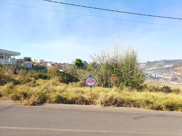 Lote de 350 m² no Chácara do Chá — foto 1