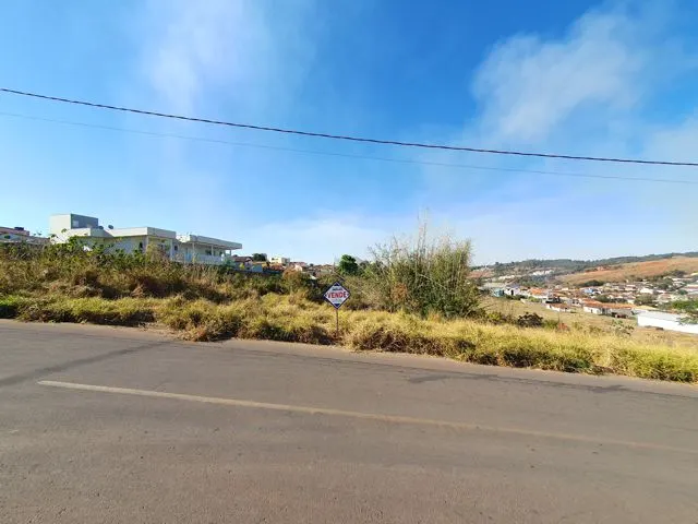 Lote de 350 m² no Chácara do Chá — foto 5