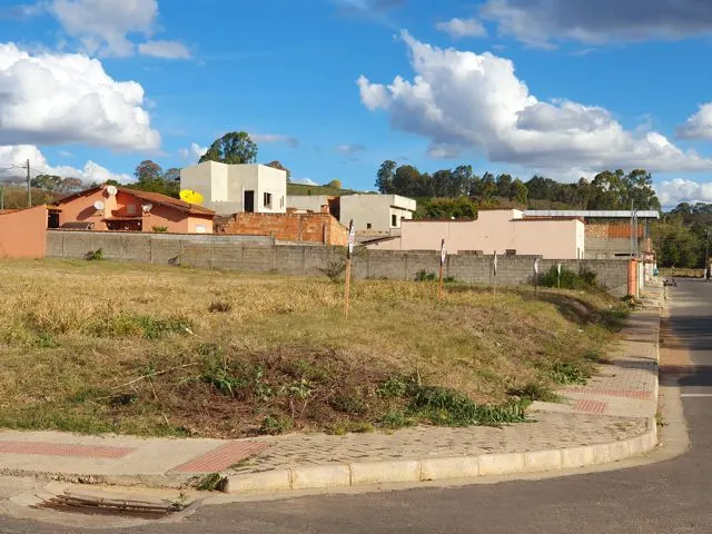 Área de 1.000 m² em esquina comercial no São Domingos — foto 4