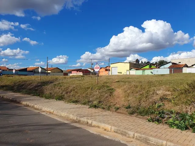 Área de 1.000 m² em esquina comercial no São Domingos — foto 2