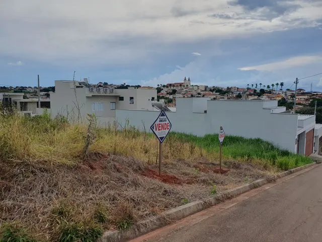 Lote de 200 m² no Jardim Sion — foto 5