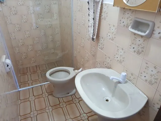 Casa de esquina com 2 quartos no Guanabara — foto 7