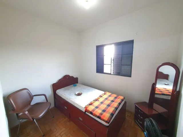 Casa com 3 quartos no Centro — foto 11