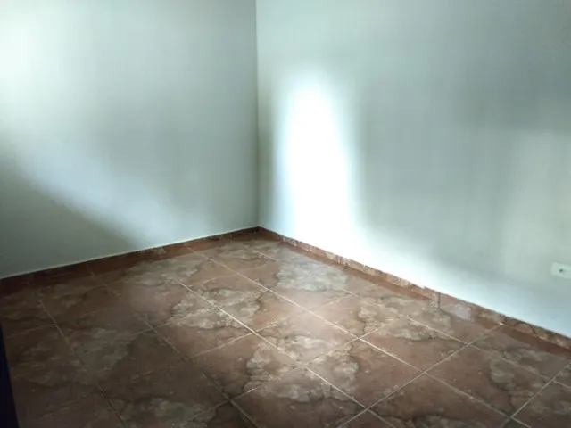 Galpão e comércio em área de 2.400 m² na BR-267 — foto 15