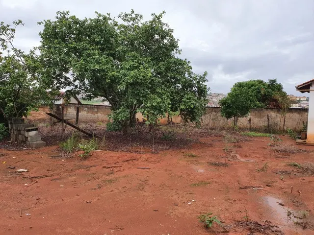 Lote murado de 894 m² no Canadá — foto 6